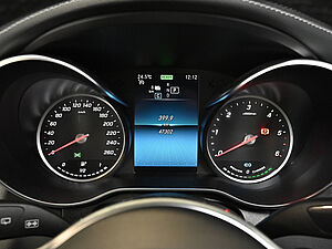 Mercedes-Benz GLC 300 de 4M 16 navigation