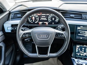 Audi e-tron advanced 50 quattro 9 navigation