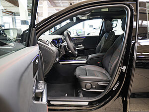 Mercedes-Benz GLA 180 AMG Sport Advanced Plus 9 navigation