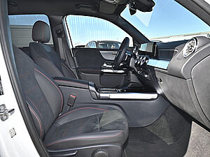 Mercedes-Benz GLB 200 GLB 200 2 navigation