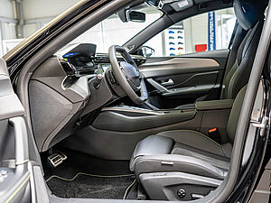 Peugeot 408 GT HYBRID 136 e-DSC 18 navigation