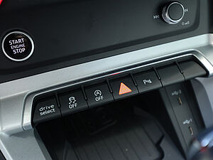 Audi Q3 advanced 35 TDI quattro S tronic 17 navigation