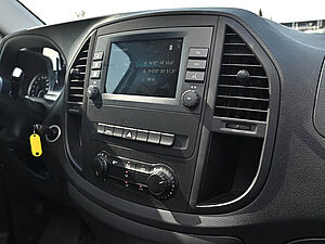 Mercedes-Benz Vito e112 Lang Standheizung 10 navigation