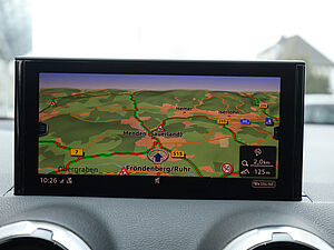 Audi Q2 35 TFSI S Line Black 10 navigation