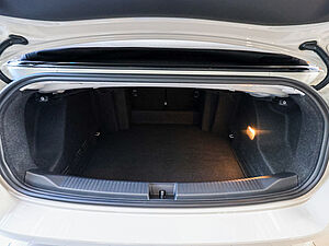 Volkswagen T-Roc Cabrio R-Line Edition Karmann 1.5 TSI DSG 32 navigation