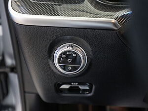Mercedes-Benz C 400 e 4M AMG Sport Premium 27 navigation