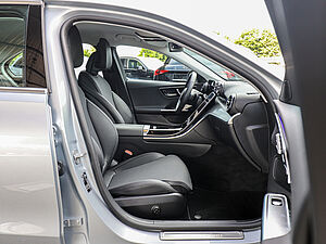 Mercedes-Benz C 200 Avantgarde Advanced Plus 2 navigation