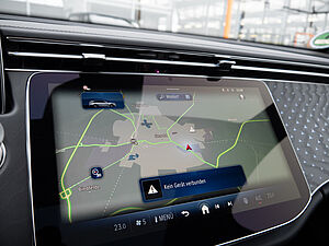 Mercedes-Benz E 220 d T AMG Line Advanced Plus 12 navigation