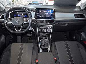 Volkswagen T-Roc Life 1.5 l TSI DSG 9 navigation