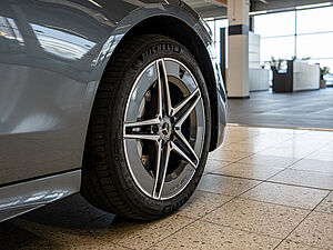 Mercedes-Benz C 300 e AMG Sport Advanced 5 navigation
