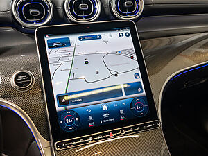 Mercedes-Benz GLC 300 de 4M AMG Sport Premium 10 navigation