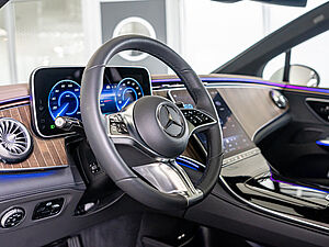 Mercedes-Benz EQE 350 Electric Art Premium 18 navigation
