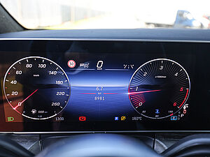 Mercedes-Benz V 300 d AVANTGARDE Extralang 16 navigation