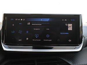 Peugeot 2008 GT HYBRID 145 e-DSC6 11 navigation