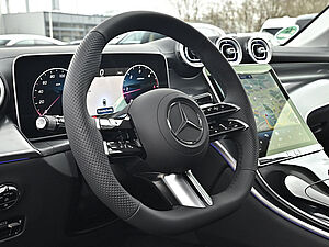 Mercedes-Benz GLC 220 d 4M AMG Line 22 navigation