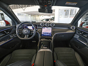Mercedes-Benz GLC 300 d 4M AMG Sport Advanced Plus 8 navigation