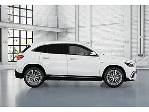 Mercedes-Benz GLA 35 AMG 4M Premium 5 navigation