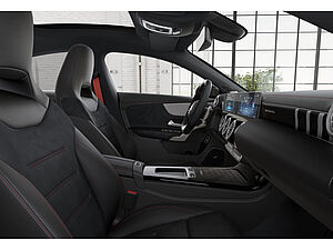 Mercedes-Benz CLA 45 AMG S 4M+ Coupé Premium Plus Aero 8 navigation