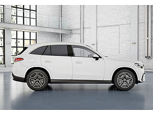 Mercedes-Benz GLC 300 e 4M AMG Sport Advanced 5 navigation