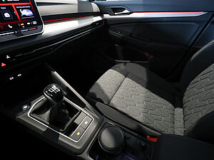 Volkswagen Golf VIII Life 1.5 TSI 20 navigation