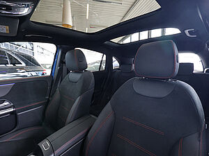 Mercedes-Benz GLA 220 d 4M AMG Sport Advanced Plus 32 navigation