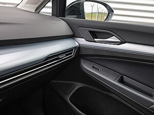 Volkswagen Golf VIII Goal 1,5 l TSI 20 navigation