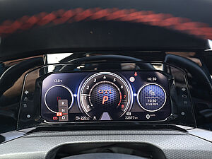 Volkswagen Golf VIII GTI Clubsport DSG 27 navigation
