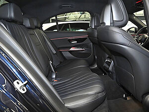 Mercedes-Benz E 300 e AMG Sport Advanced Plus 5 navigation