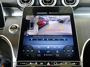 Mercedes-Benz GLC 300 e 4M AMG Sport Premium Plus 14 navigation