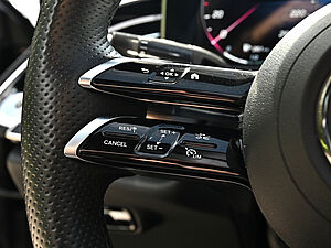 Mercedes-Benz E 220 d AMG Sport Advanced 17 navigation