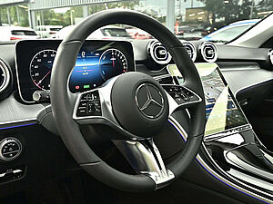 Mercedes-Benz C 300 e T Avantgarde Premium 28 navigation