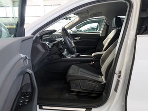 Audi e-tron 55 quattro advanced 10 navigation