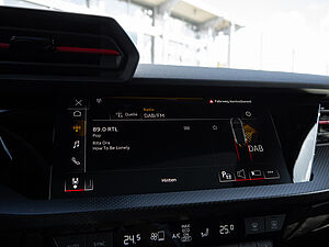 Audi RS3 Sportback S tronic 10 navigation