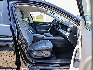 Volkswagen Passat Variant Business 1,5 l eTSI DSG 2 navigation
