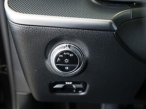 Mercedes-Benz C 200 4M Advanced Plus 27 navigation