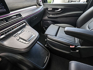 Mercedes-Benz V 300 d AVANTGARDE Extralang 14 navigation