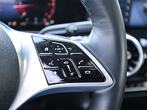 Mercedes-Benz GLB 180 d Progressive Advanced 19 navigation