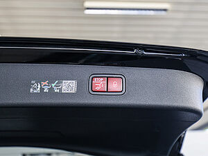 Mercedes-Benz E 300 de T AMG Sport Advanced 33 navigation