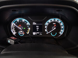 Maxus T90 EV Elite 89 kW/h 18 navigation