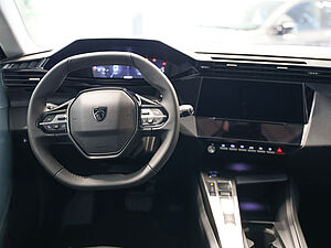 Peugeot 308 Allure HYBRID 136 e-DSC6 8 navigation