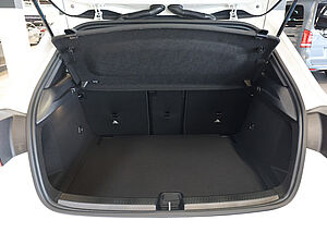 Mercedes-Benz A 180 AMG Advanced Plus 30 navigation
