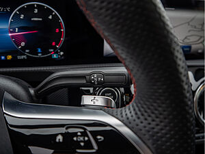 Mercedes-Benz CLA 200 d Coupé AMG Sport Premium 19 navigation