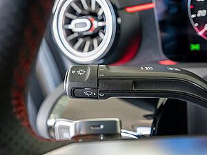 Mercedes-Benz CLA 200 d Coupé AMG Sport Premium 17 navigation