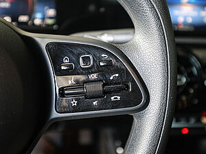 Mercedes-Benz A 250 e 19 navigation