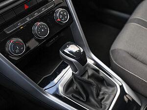 Volkswagen T-Roc Life 1.5 l TSI DSG 16 navigation