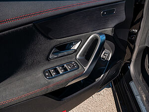 Mercedes-Benz CLA 200 Coupé AMG Line 20 navigation