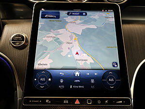Mercedes-Benz GLC 220 GLC 220d 4M Edition AMG Line 11 navigation
