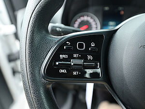 Mercedes-Benz Sprinter 311CDi Pritsche L2 17 navigation
