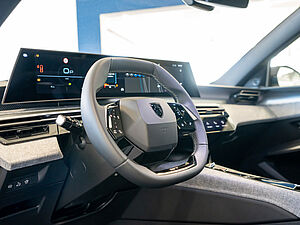 Peugeot 3008 GT HYBRID 136 e-DSC6 NEUES MODELL 19 navigation