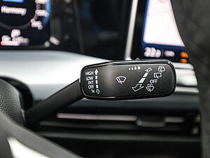 Volkswagen Golf VIII Goal 1,5 l TSI 29 navigation